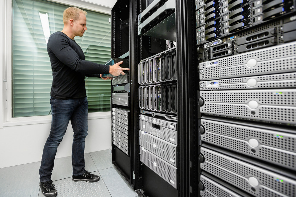 Rack Manufacturing and Using the Best Equipment Determines the Success of Any Data Center